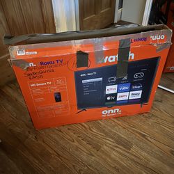 Roku TV HD smart  3.2 “