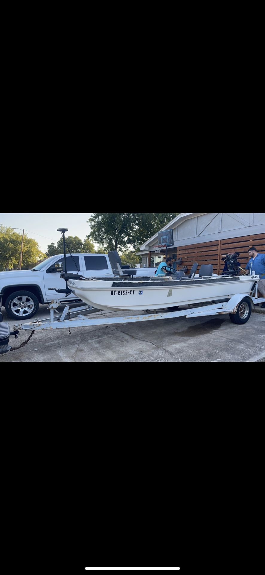 1974 Kajun Bass boat