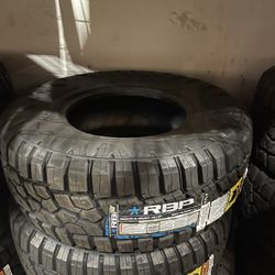 1 New Tire RBP repulsor RT 35x12.50R17 LT
