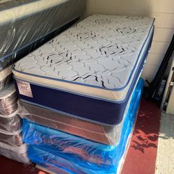 Twin Size Mattress Pillow Top 14” Inches  Excellent Comfort Also Available: Full, Queen And King New From Factory With Its Plastic Same Day Delivery 