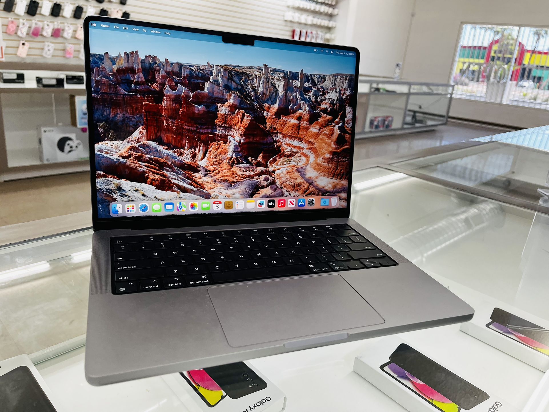 MacBook Pro M1 Pro Chip 2021 32gb Ram 512gb Ssd