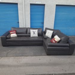 Leather Sectional Couch 🛋 Very Nice 🛋 