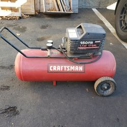 Craftsman 17 gallon 1.1 HP air compressor

