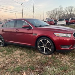 2014 Ford Taurus