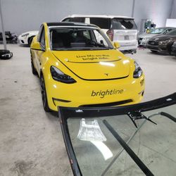 Auto Glass,  Car Windshield,  Parabrisas