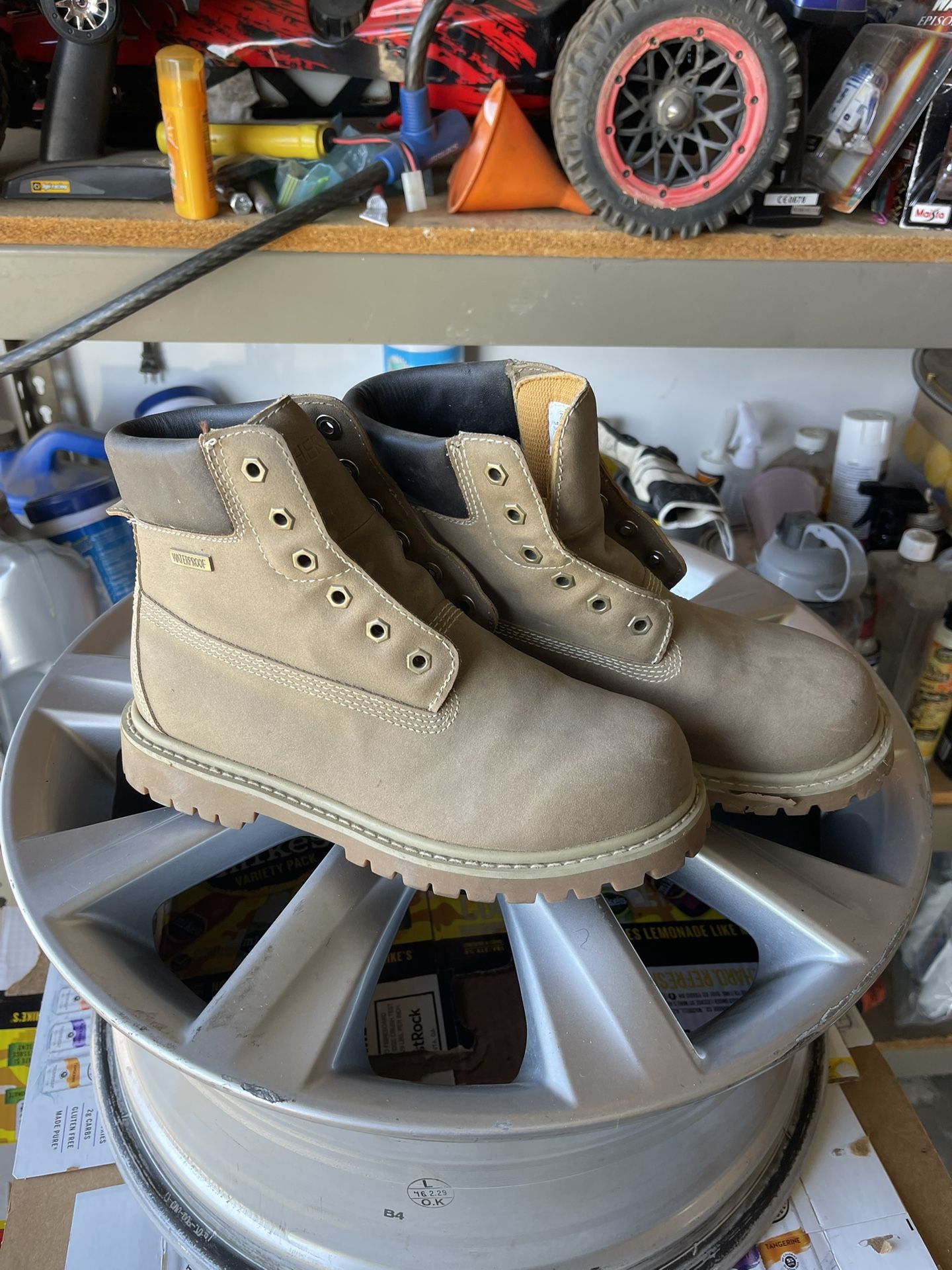 Cherokee Work Boots Size 7