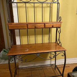 Baker Rack 