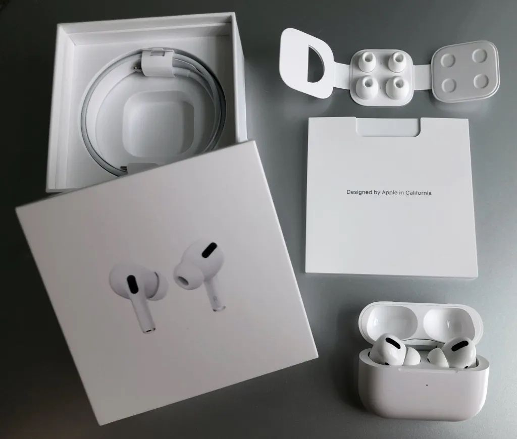 (BEST OFFER) AirPod Pro Gen 2 *Sealed*