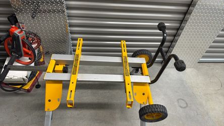 Dewalt table saw stand