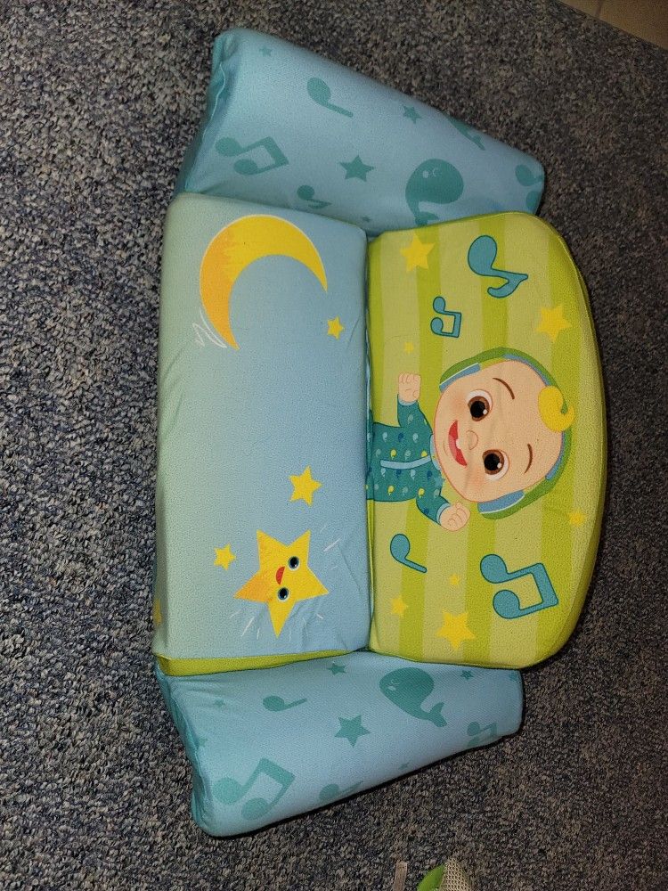 Cocomelon Bed/couch