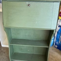 Various Pieces Of Furniture 