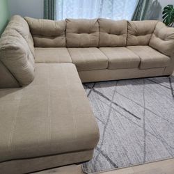 Sectional Sofa