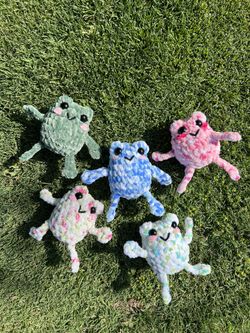 Crochet Frogs