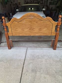 Queen size headboard, footboard and frame