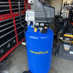 New Goodyear electric air compressor, 125psi, 26 gallons. Try before you buy. Pick up only. 