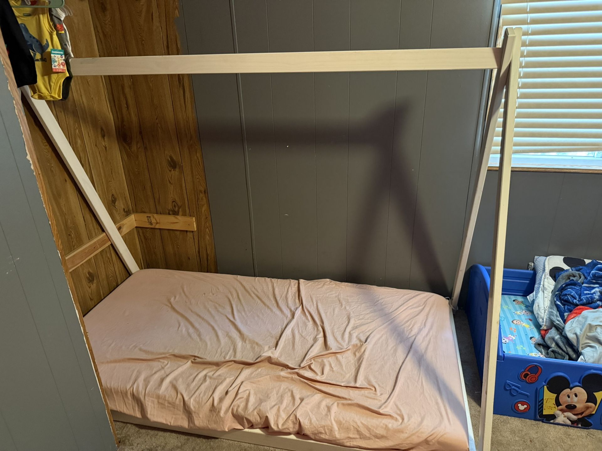 Twin Floor Bed Frame