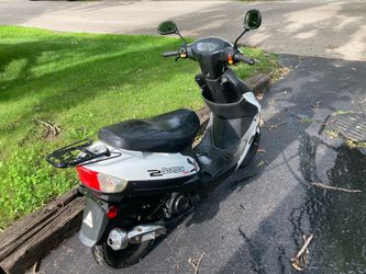 2018 taotao scooter white