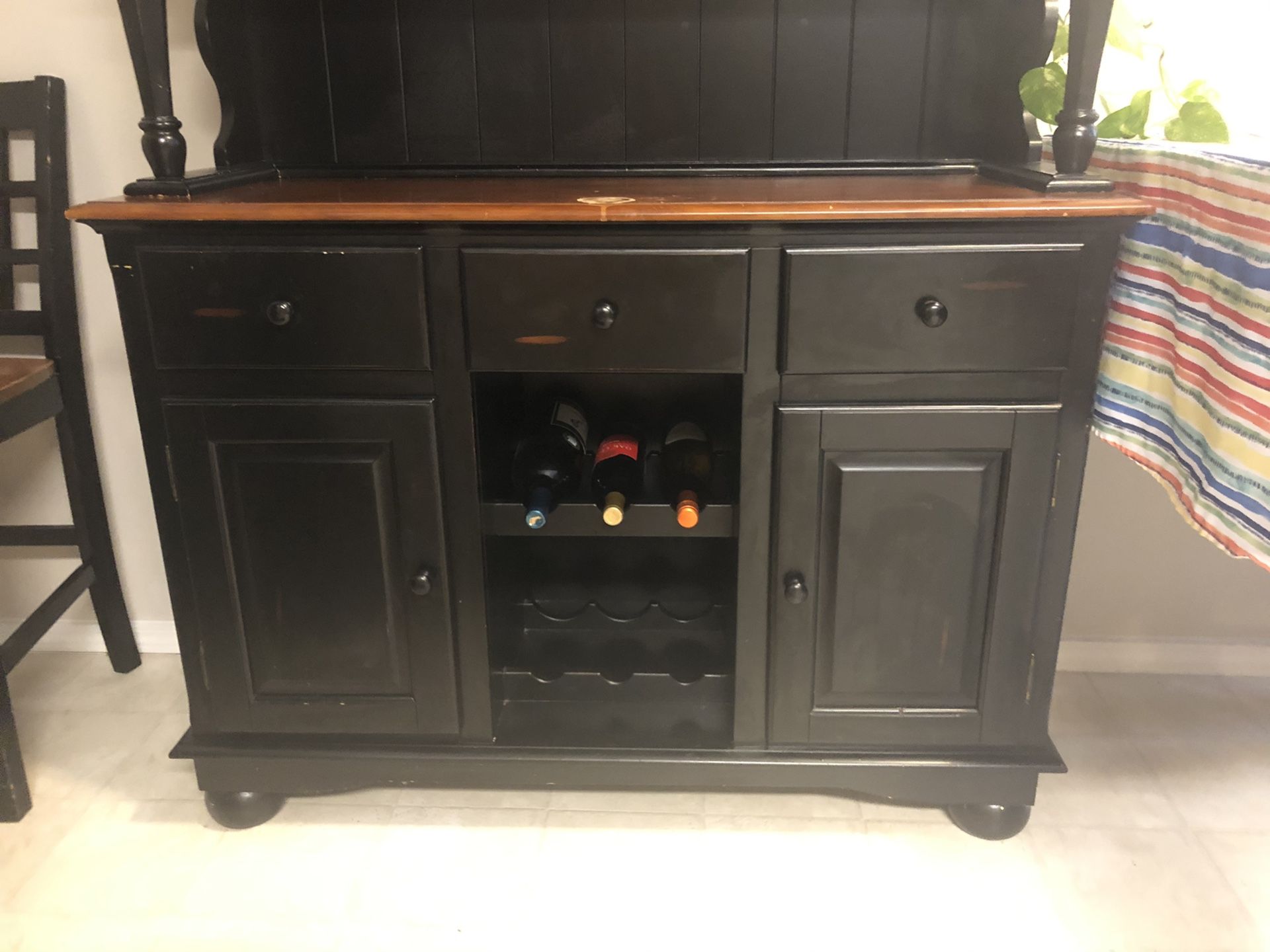 Kitchen Hutch for Sale in Kernersville, NC OfferUp