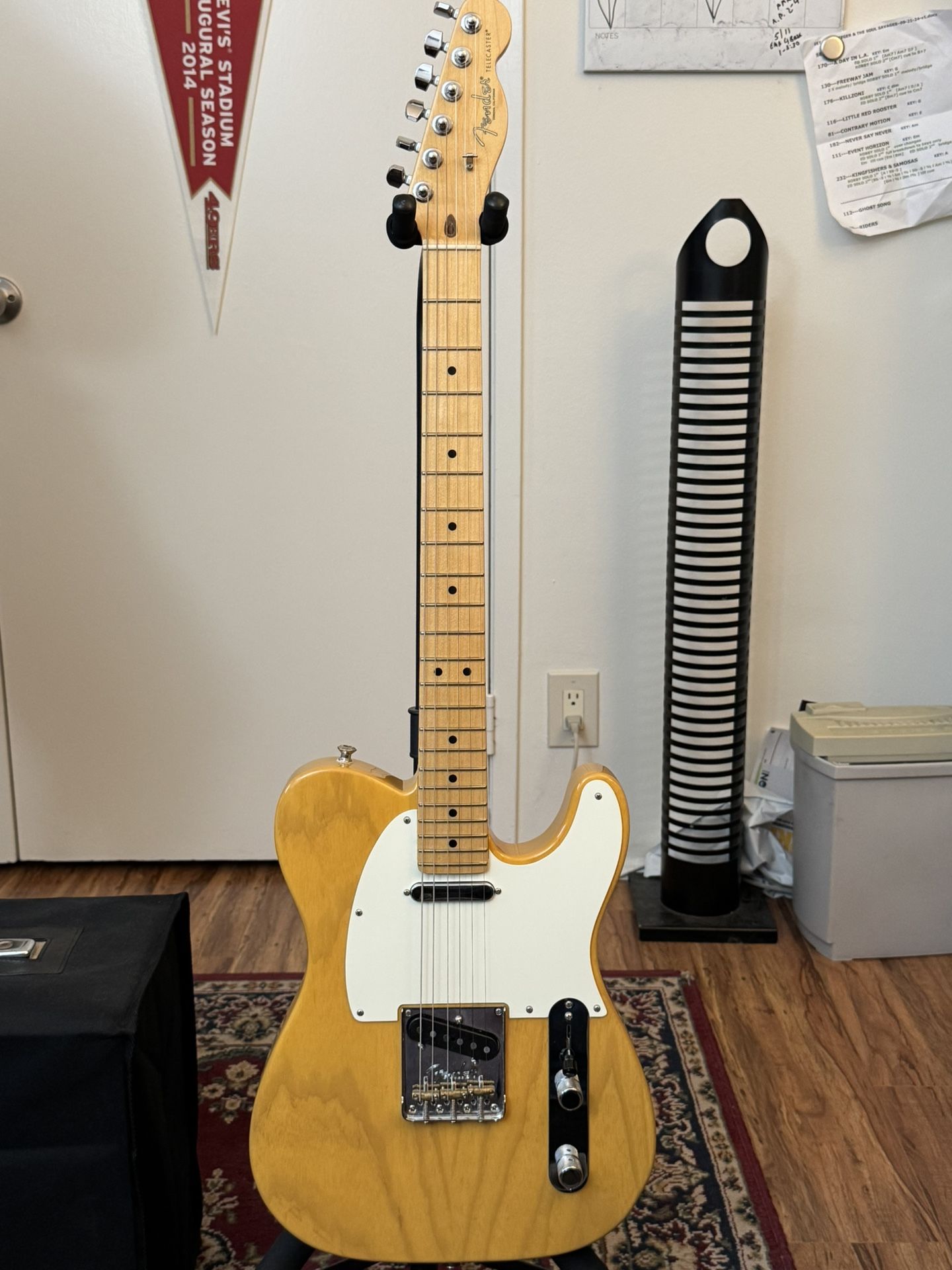 Mint 2017 Fender USA American Professional Telecaster Butterscotch Beautiful Guitar!