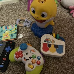 Baby/toddler Toy Lot. 