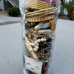 Lot Of Beautiful Wearable Jewelry