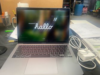 Mac book Air 13 2020