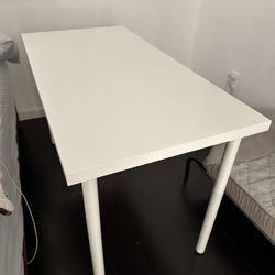 FREE IKEA table (table Top With 4 Legs)