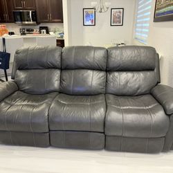 Gray Recliner Sofa Set