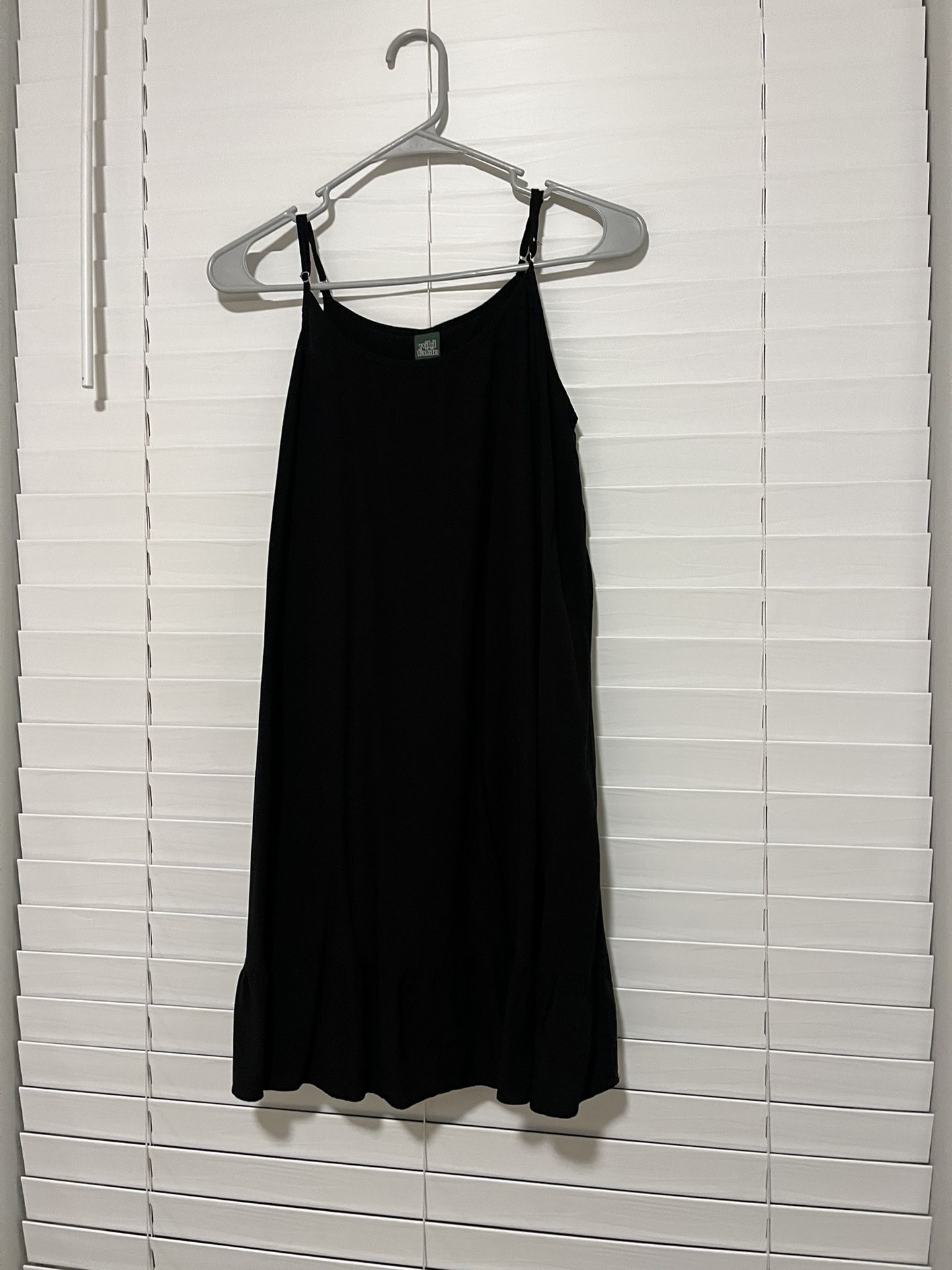 WOMENS BLACK STRAP MINI SUNDRESS size L