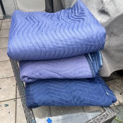 4 Big Heavy Duty Moving Blankets 