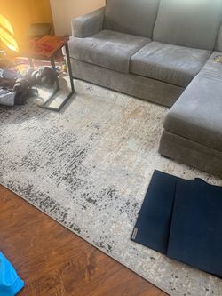 8’x10’ rug