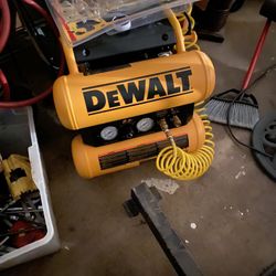 DeWALT Air Compressor 