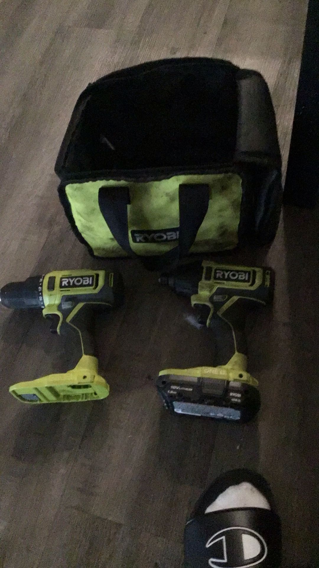 Ryobi Drill Set