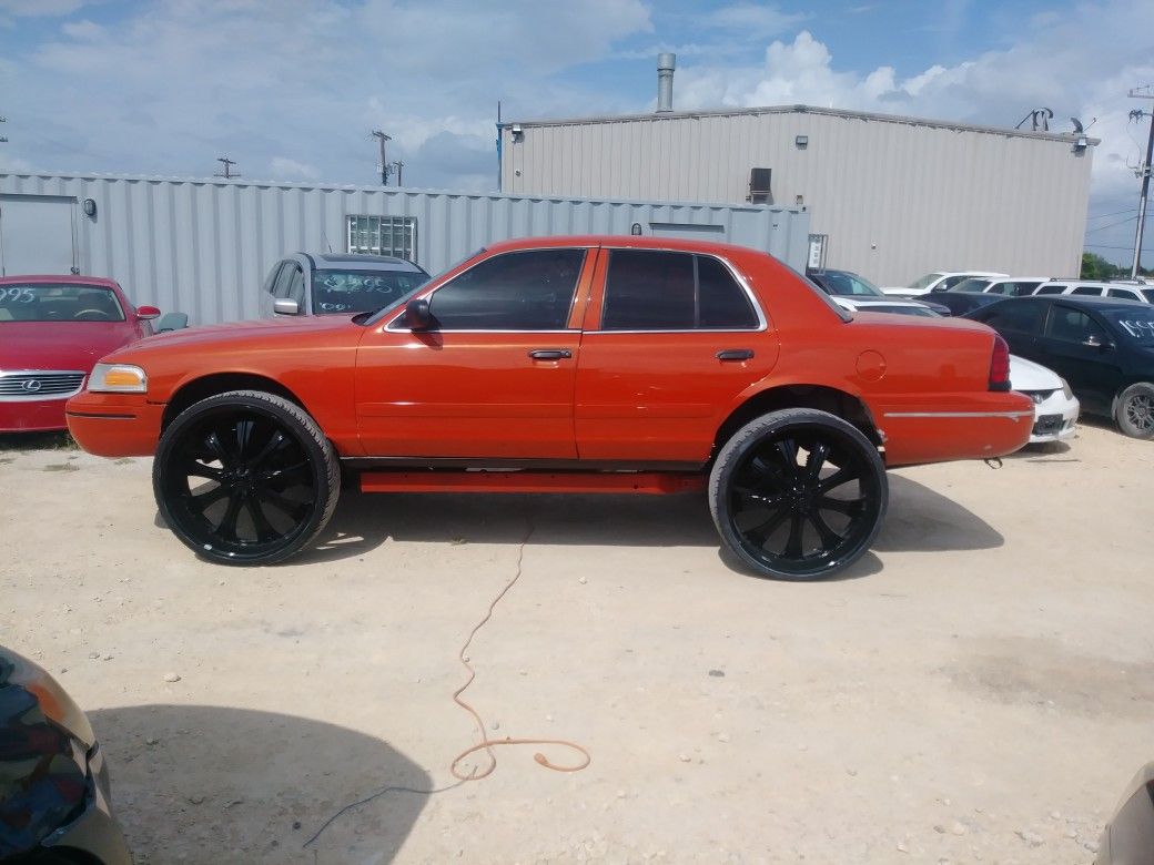 2006 Ford Crown Victoria