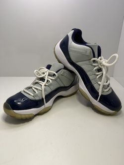 Nike Air Jordan 11 Retro Low “Georgetown” 528895-007 Size 11 Grey Mist Navy