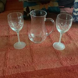 Vintage Avon Hummingbird Wine Glass Set With Pitcher 