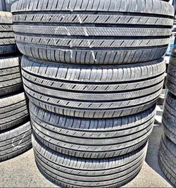 245/50/20 michelin Selling a set of 4 tires in excellent condition 🫡