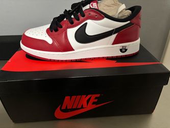 Air Jordan 1 Low Boys Size 7Y Chicago