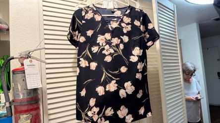 Floral Short Sleeve Blouse