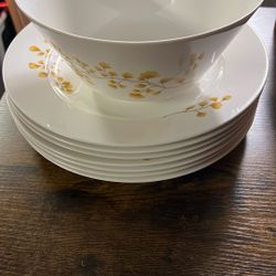 Seven 11.5” Martha Stewart Maidenhair Fern Yellow Dinner Plates Plus One 9” Salad Bowl
