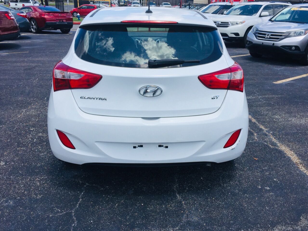2017 Hyundai Elantra