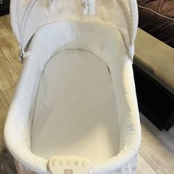 Bassinet 