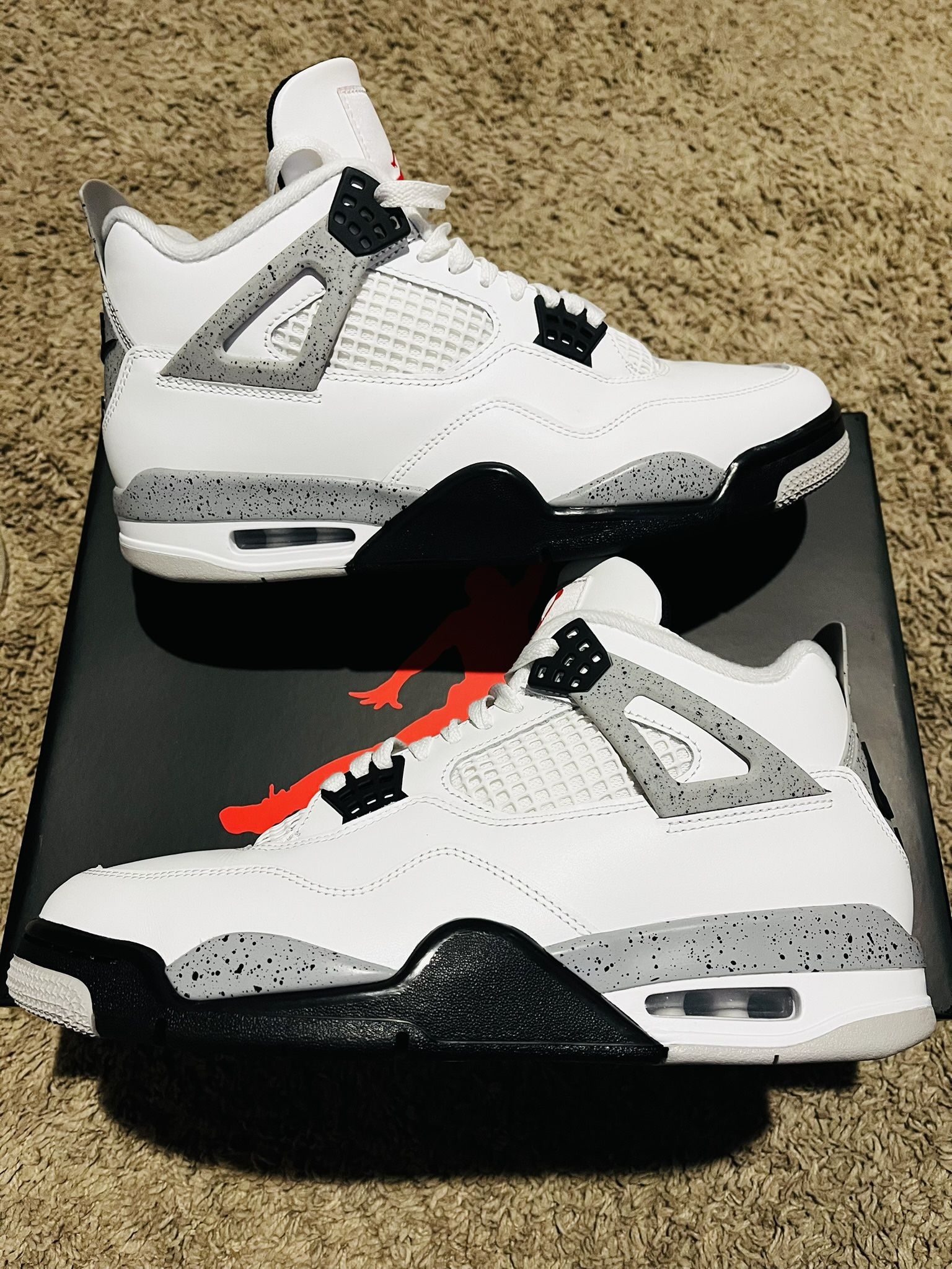Jordan Retro 4 Men’s Size 9.5
