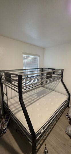 Bunk bed