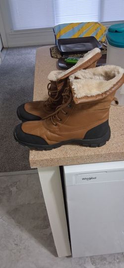 Winter boots