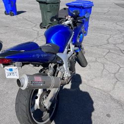 2002 Suzuki Sv650s Motorcycle Sports Bike Helmet And Gloves 