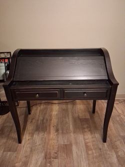 Mail desk