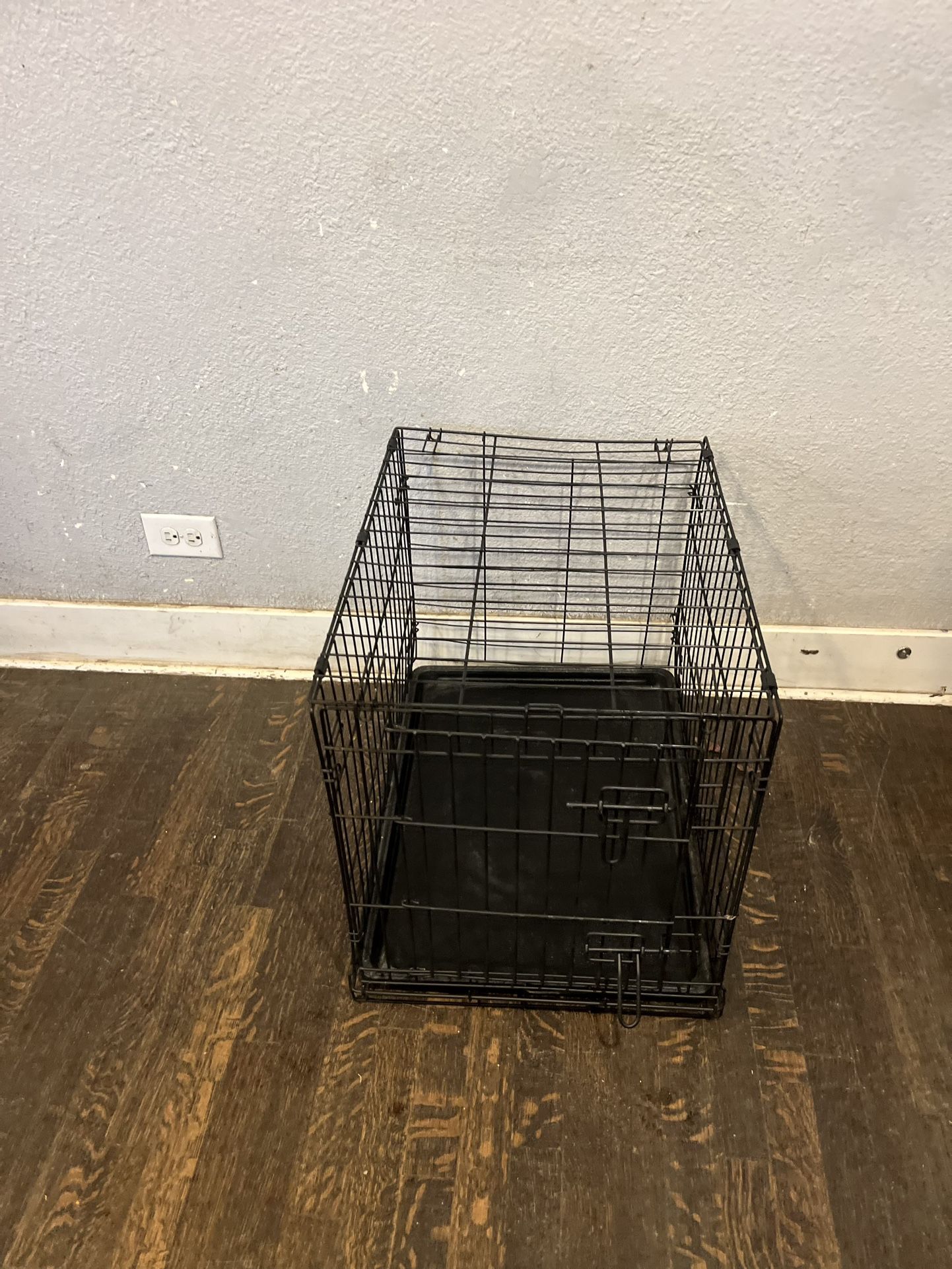 Small Folding Dog crate - 24”Lx 18”W x20”H