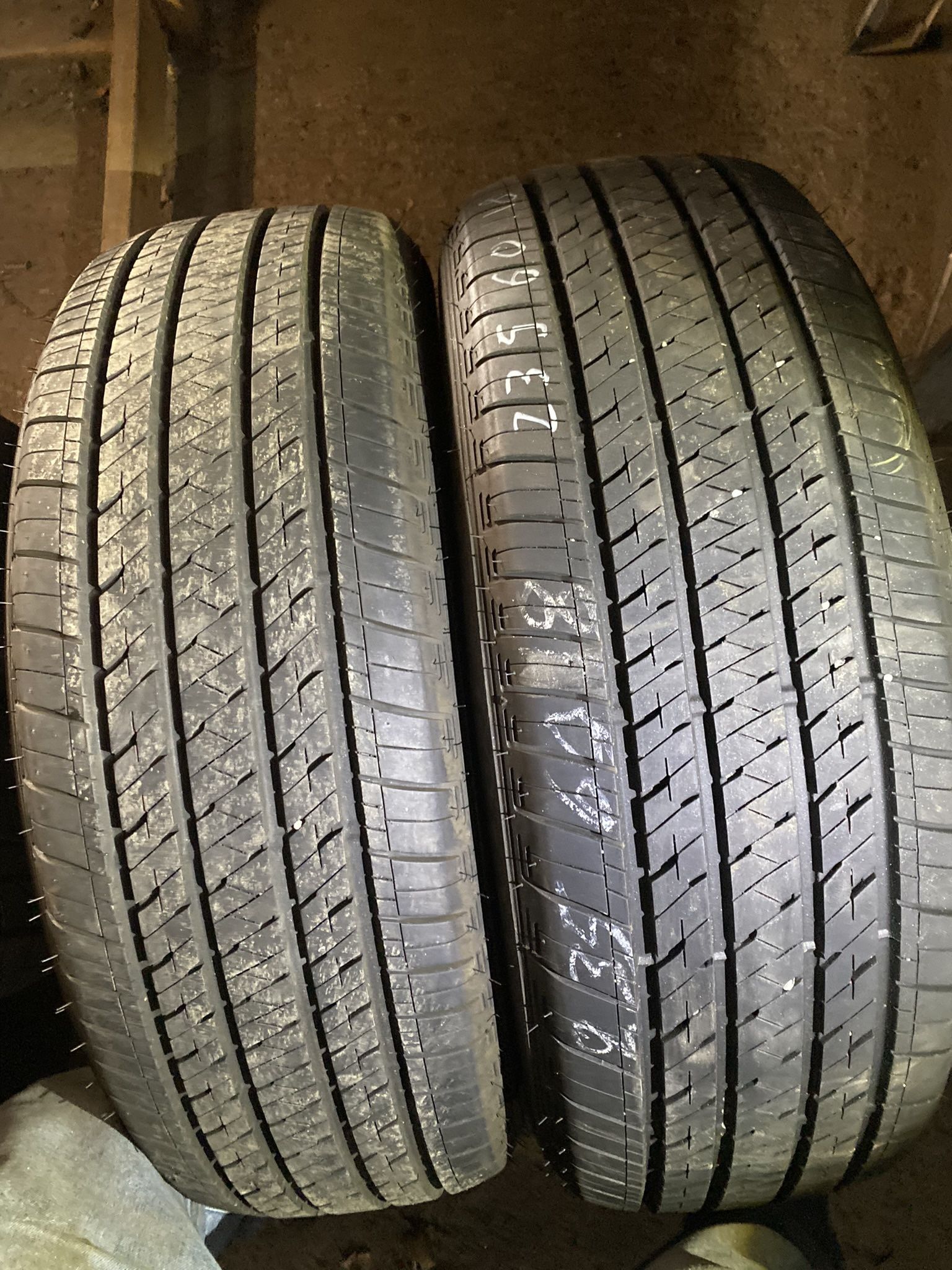 Pair Tires 235 60 18