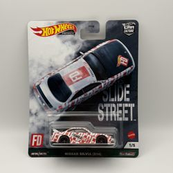 Hot Wheels PREMIUM - Car Culture Slide Street Nissan Silva (S14) Formula Drift